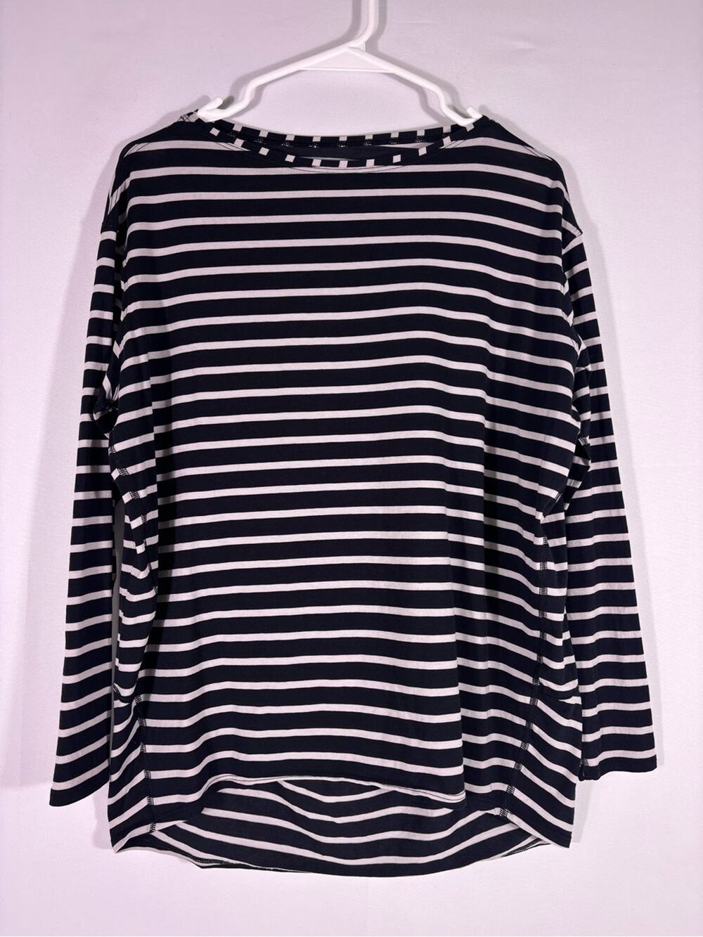 Lululemon Navy Stripe Long Sleeve Shirt Yoga Athleisure Relaxed Fit 0092